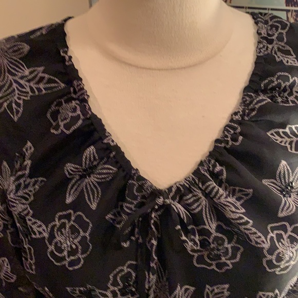 Fancy Black Floral Blouse - Picture 2 of 5